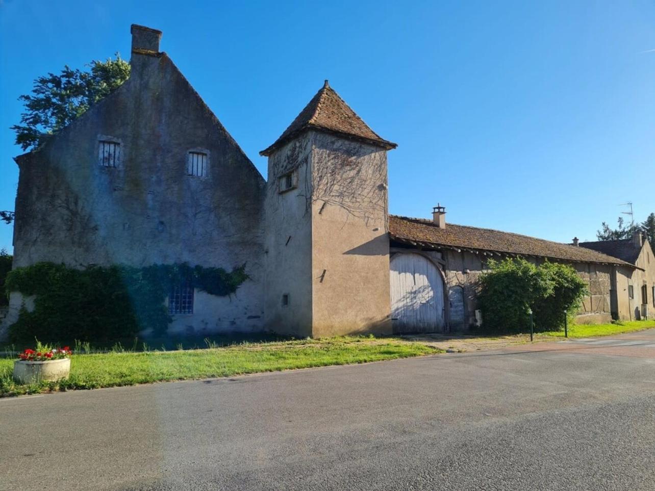 Gasthaus La Colombire Family House With Swimming Pool Ratenelle Exterior foto